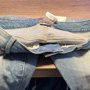 BOYFRIEND STRAIGHT VINTAGE STRETCH MID-RISE JEAN